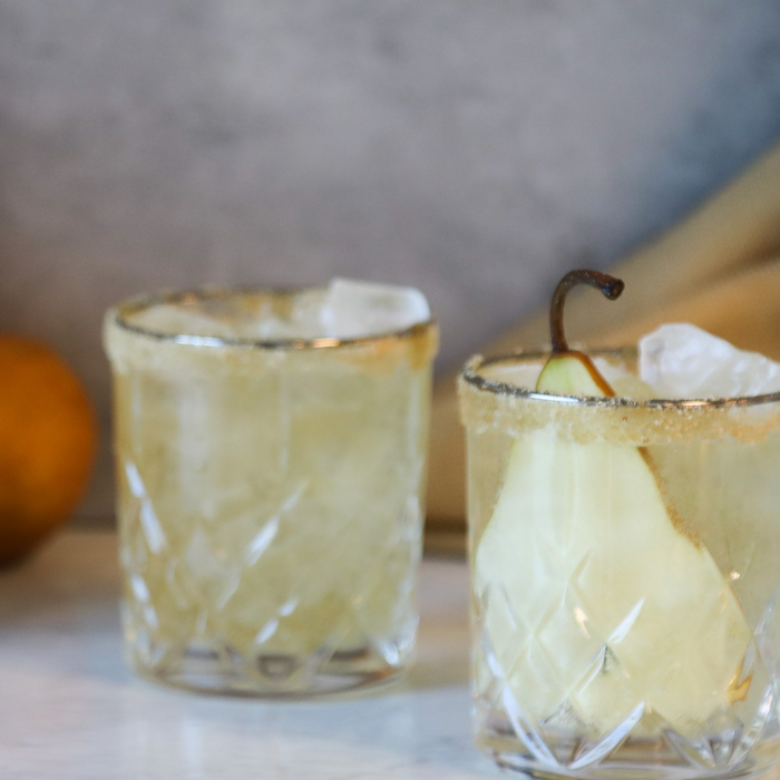 Pear and Vanilla Gin Fizz