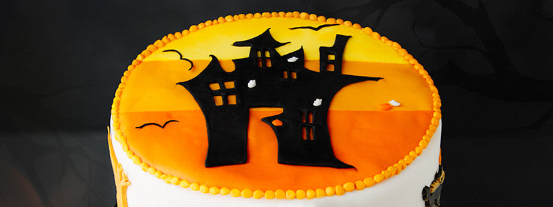 Amoretti Halloween Cake - Chocolate Cake with Pumpkin Spice Buttercream