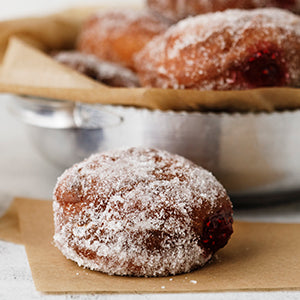 Amoretti Polish Doughnuts (Pączki) filled with Raspberry Jam